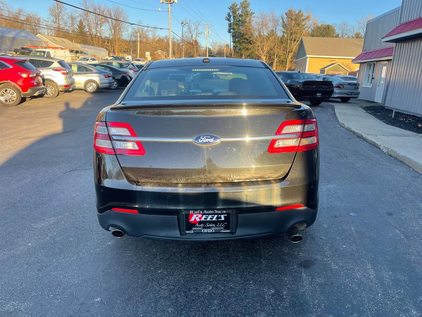 2013 Black /Black Ford Taurus SEL FWD (1FAHP2E85DG) with an 3.5L V6 DOHC 24V engine, 6-Speed Automatic transmission, located at 547 E. Main St., Orwell, OH, 44076, (440) 437-5893, 41.535435, -80.847855 - Photo#9